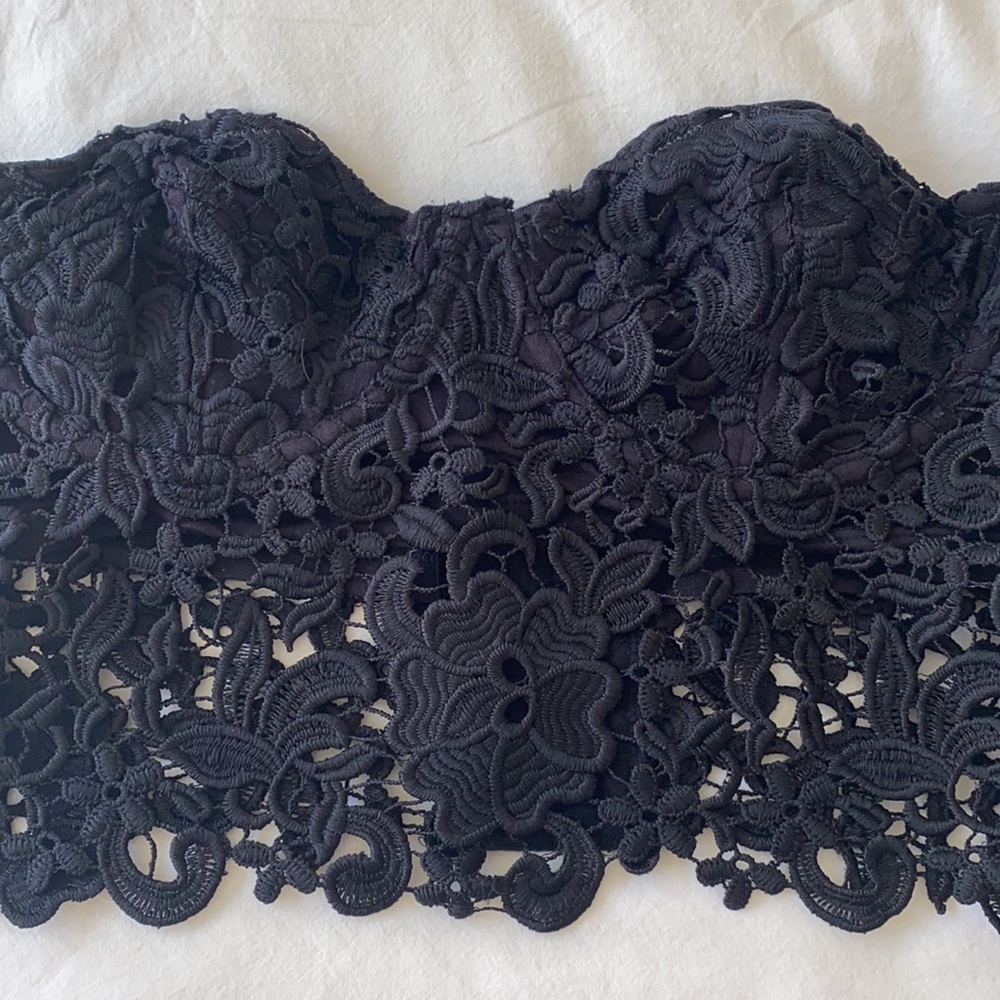FREE PEOPLE Black Lace Bralette / Bandeau